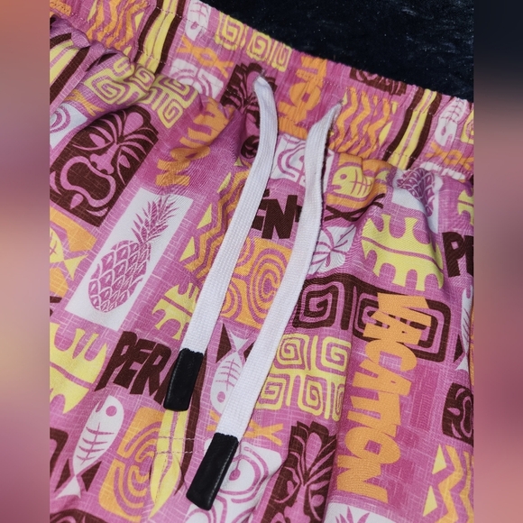 Wesc mens permanent vacation swim trunks size large - Picture 4 of 7